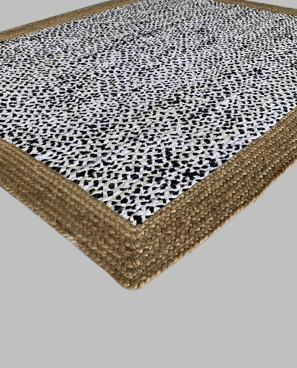 rugslane natural Jute Carpet 4.0ft X 5.6ft