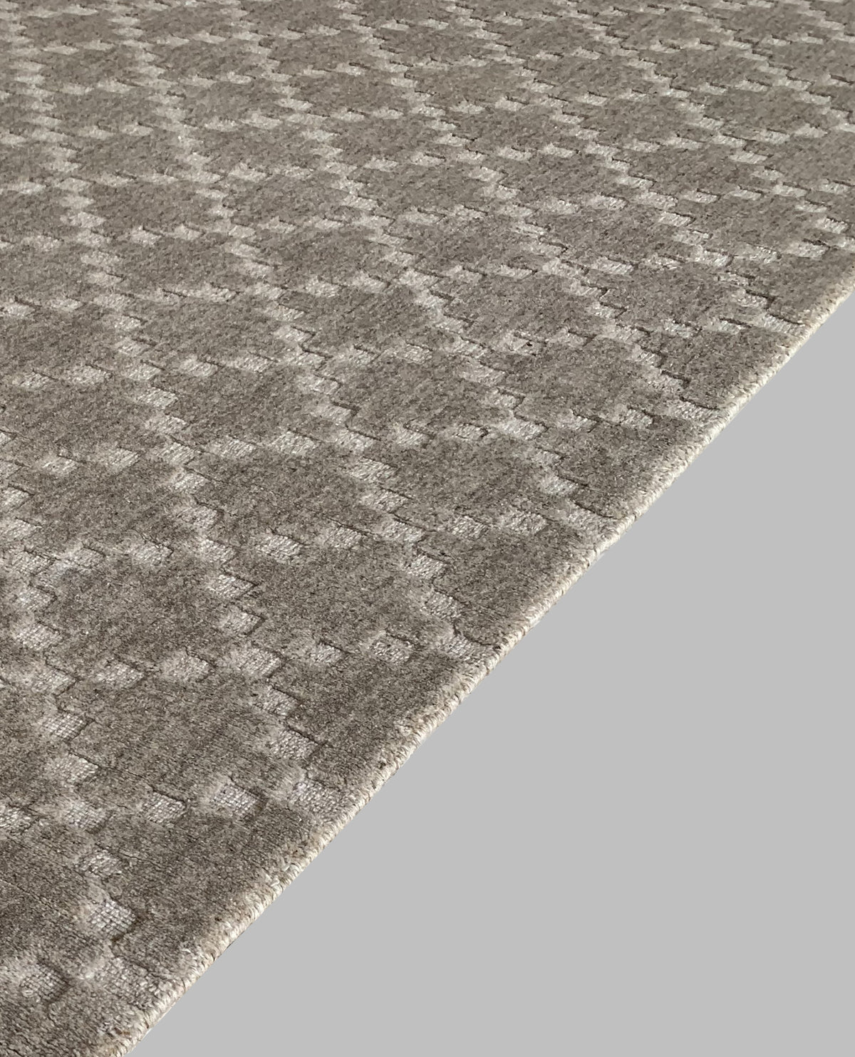 Rugslane Beige Trellis Design Textured Wool &Viscose Mix Loom Knotted Carpet 5.ft X 8 ft