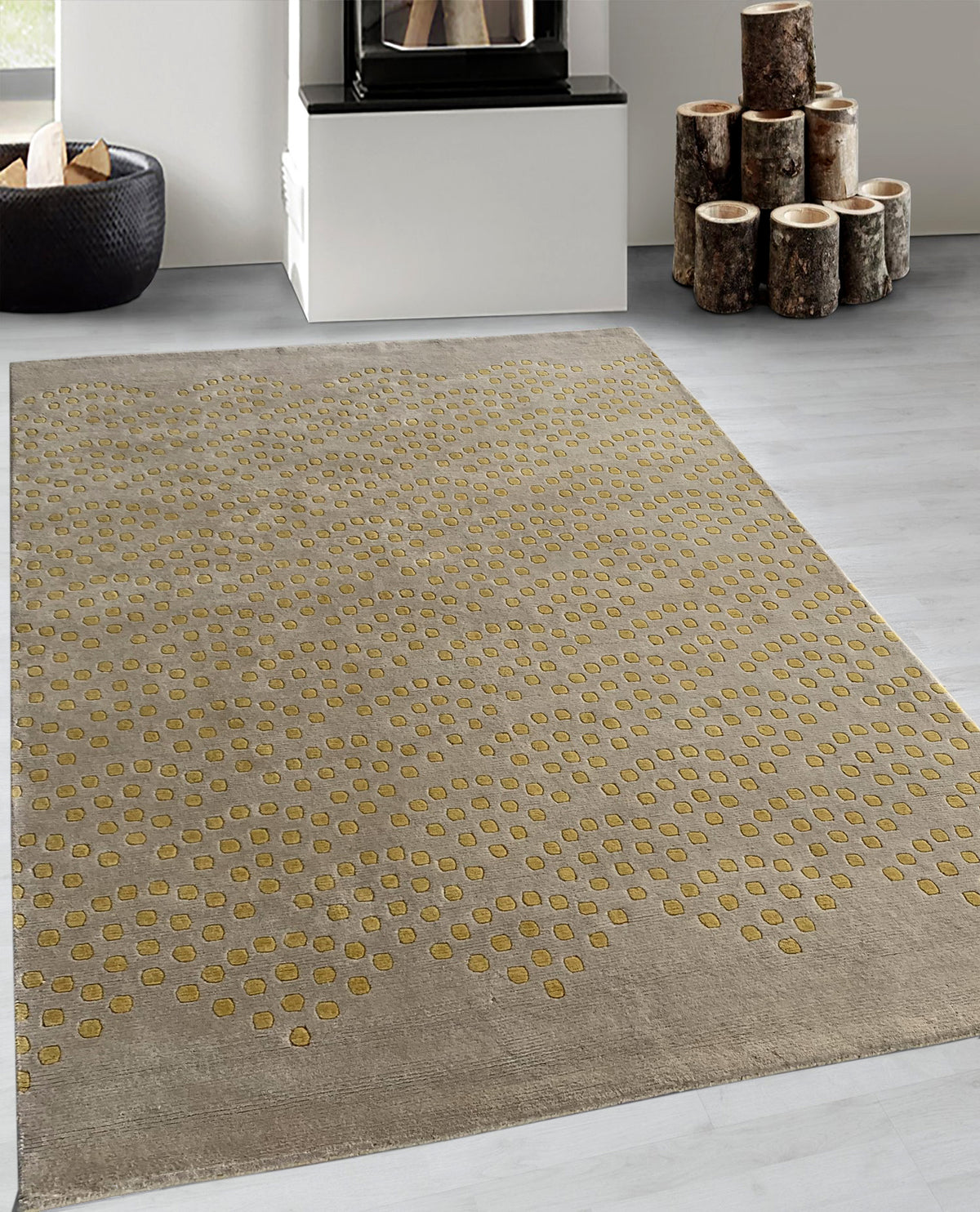 Rugslane Hand knotted Beige Modern Carpet 4.9ft X 6.6ft